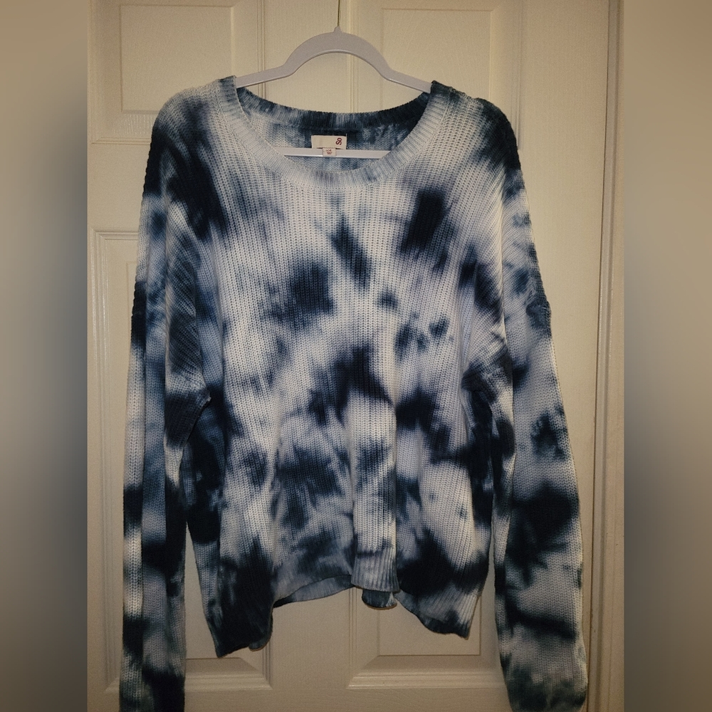 White and Blue Tie-Dye Knit Sweater